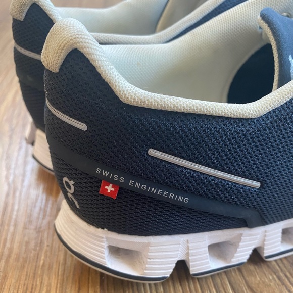 On Cloud Running Shoes Navy Blue Men's 9.5 - Picture 7 of 10